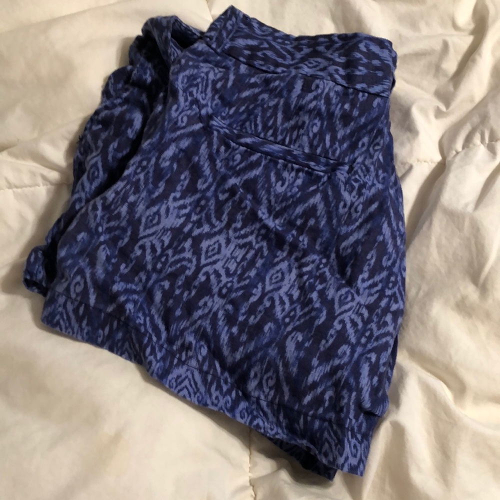 Pattern Shorts - Picture 3 of 5